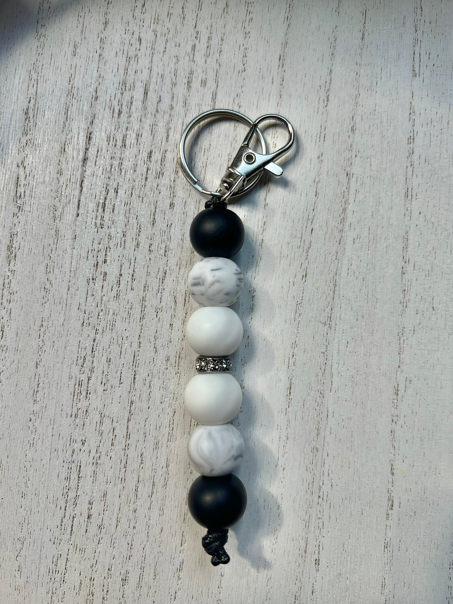 Black Swirl | Keychain