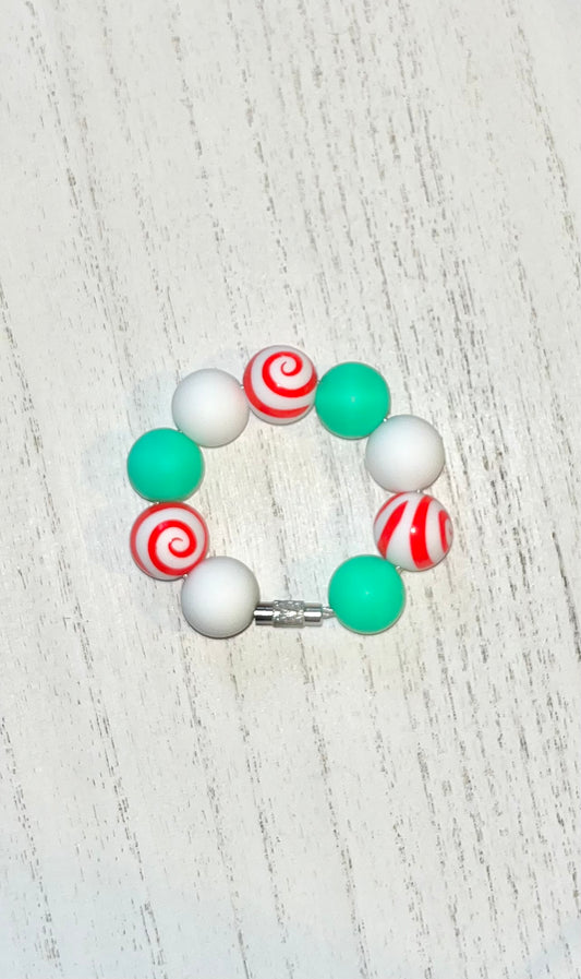 Holiday Twist | Cup Charm