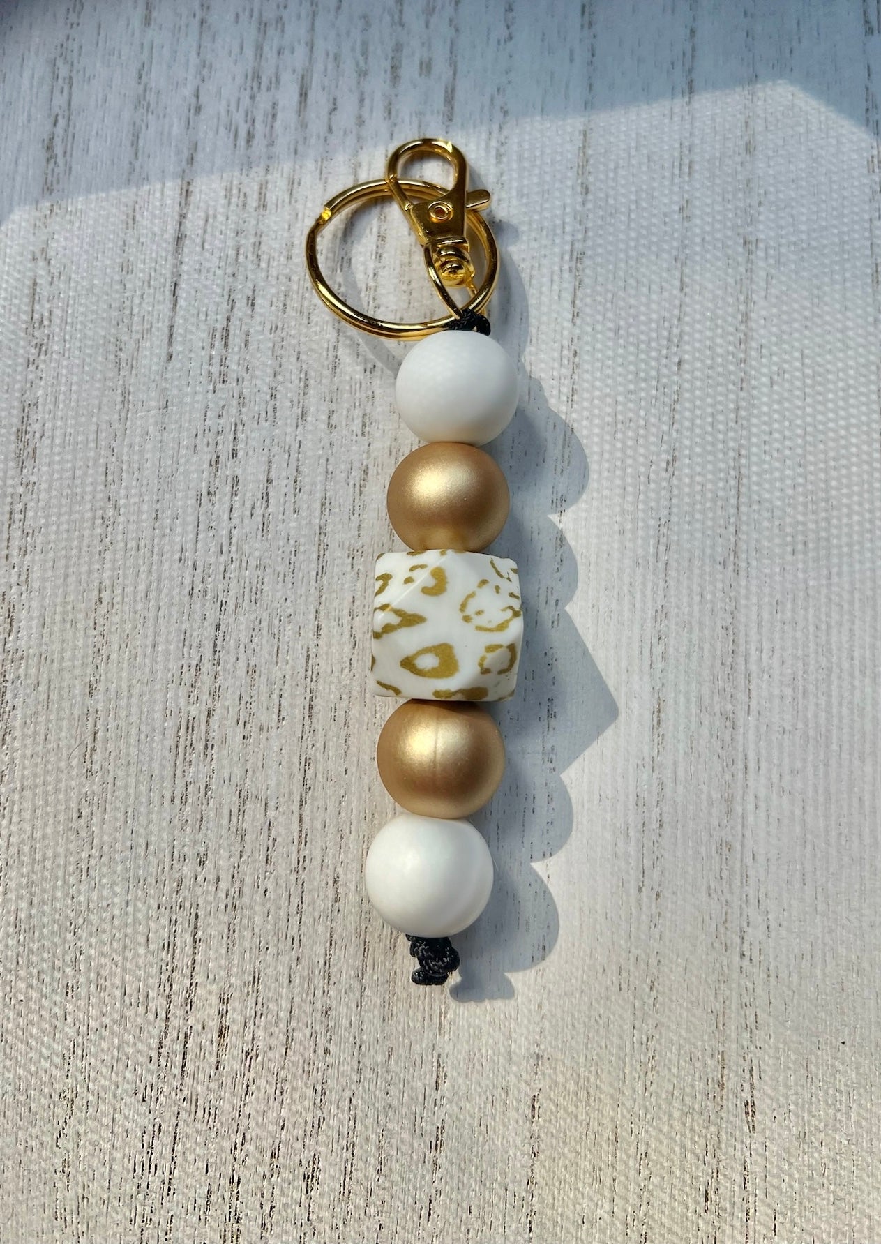 Gold/White | Keychain